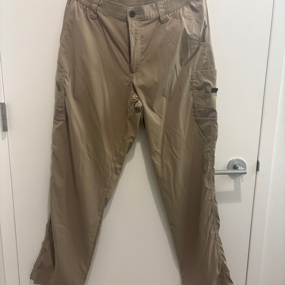 Men’s Magellan Outdoor Fishing Pants, Size M